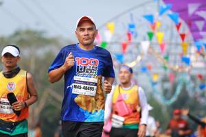 BIB: 48495, 418
                            <button type="button" onclick="openModal(9923649)" class="btn btn-primary btn-sm float-right btn-popup" data-toggle="modal" data-target=".modal-high-quality">
                        <i class="fas fa-shopping-cart"></i> Add to Cart
                    </button>
                                            <button type="button" onclick="isThisMe(9923649, true)" class="btn btn-success btn-sm float-right btn-popup btn-isme hidden" data-toggle="tooltip" data-placement="bottom" title="นี่คือรูปของคุณใช่ไหม คลิกที่นี่เพื่อเอาเข้าอัลบั้ม">
                        <i class="fas fa-plus"></i> Add to album
                    </button>
                    <button type="button" onclick="isThisMe(9923649, false)" class="btn btn-warning btn-sm float-right btn-popup btn-isnotme hidden">
                        <i class="fas fa-ban"></i> Remove from album
                    </button>